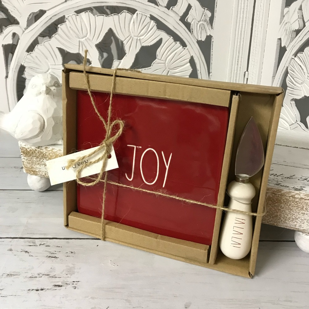 Rae Dunn Ceramic Cheese-Plate & Knife Set “Joy”, Red, Christmas Holiday, NWT